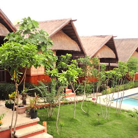 Villa De Gloria Tabalong Buitenkant foto