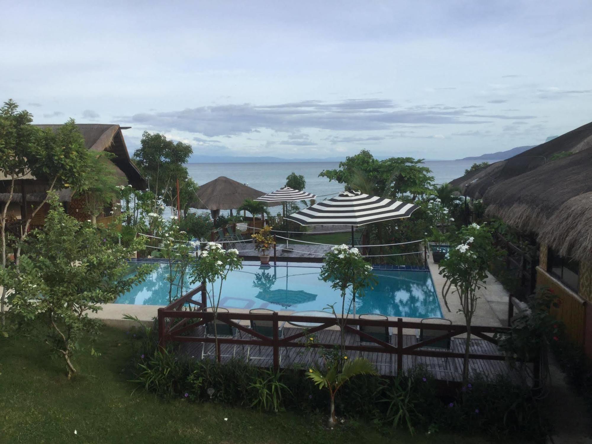 Villa De Gloria Tabalong Buitenkant foto